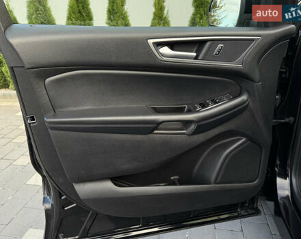 Черный Форд Эдж, объемом двигателя 2 л и пробегом 150 тыс. км за 15950 $, фото 34 на Automoto.ua