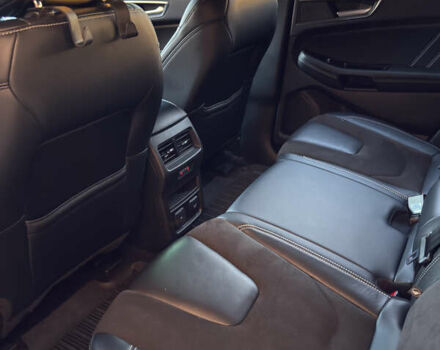 Чорний Форд Едж, об'ємом двигуна 2.7 л та пробігом 68 тис. км за 24500 $, фото 16 на Automoto.ua