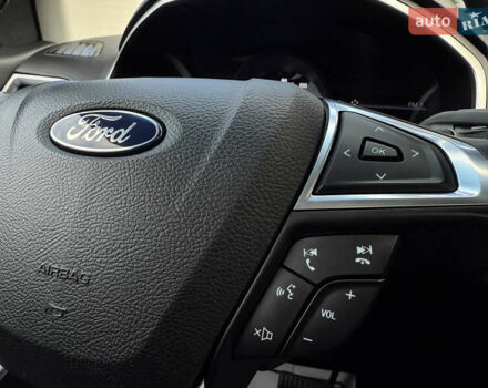 Черный Форд Эдж, объемом двигателя 2 л и пробегом 150 тыс. км за 15950 $, фото 57 на Automoto.ua