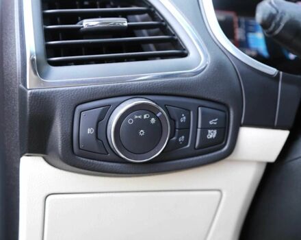 Черный Форд Эдж, объемом двигателя 2 л и пробегом 88 тыс. км за 19700 $, фото 15 на Automoto.ua