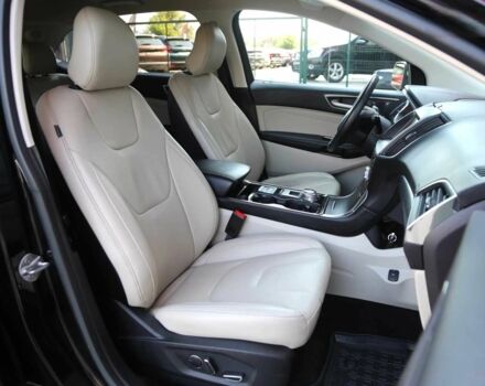 Черный Форд Эдж, объемом двигателя 2 л и пробегом 88 тыс. км за 19700 $, фото 10 на Automoto.ua