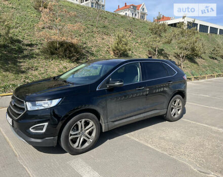 Черный Форд Эдж, объемом двигателя 2 л и пробегом 81 тыс. км за 17500 $, фото 1 на Automoto.ua