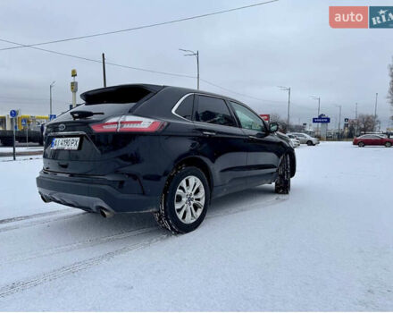 Черный Форд Эдж, объемом двигателя 2 л и пробегом 151 тыс. км за 12500 $, фото 3 на Automoto.ua