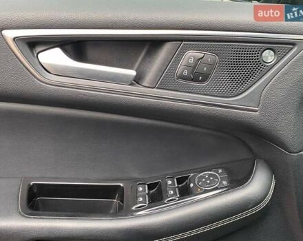 Чорний Форд Едж, об'ємом двигуна 2.7 л та пробігом 76 тис. км за 22500 $, фото 17 на Automoto.ua