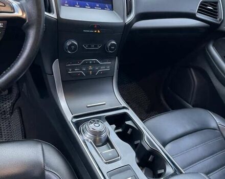 Черный Форд Эдж, объемом двигателя 2 л и пробегом 111 тыс. км за 20000 $, фото 4 на Automoto.ua