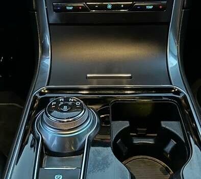 Черный Форд Эдж, объемом двигателя 2 л и пробегом 80 тыс. км за 19999 $, фото 5 на Automoto.ua