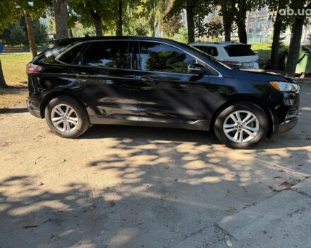 Чорний Форд Едж, об'ємом двигуна 2 л та пробігом 130 тис. км за 21690 $, фото 4 на Automoto.ua