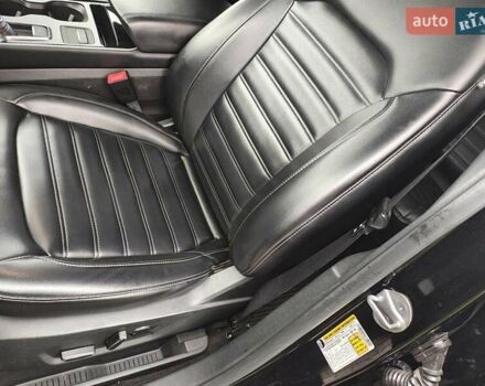 Черный Форд Эдж, объемом двигателя 2 л и пробегом 122 тыс. км за 16700 $, фото 2 на Automoto.ua