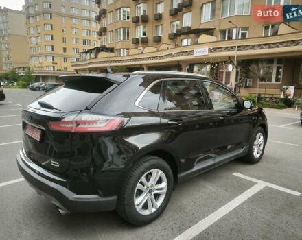 Черный Форд Эдж, объемом двигателя 2 л и пробегом 238 тыс. км за 15900 $, фото 4 на Automoto.ua