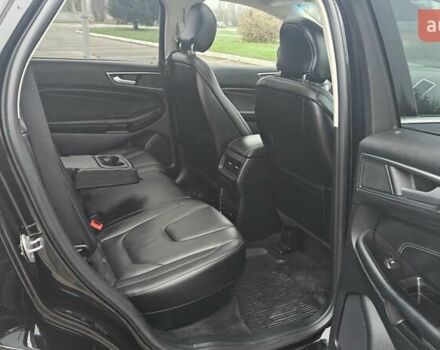 Черный Форд Эдж, объемом двигателя 2 л и пробегом 80 тыс. км за 19999 $, фото 6 на Automoto.ua