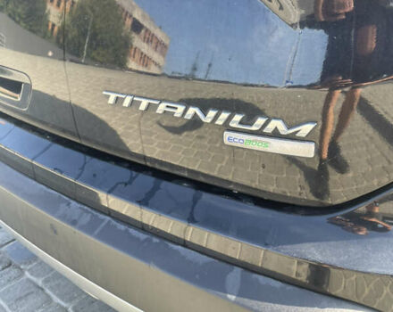 Чорний Форд Едж, об'ємом двигуна 2 л та пробігом 117 тис. км за 23400 $, фото 6 на Automoto.ua