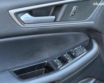 Черный Форд Эдж, объемом двигателя 2 л и пробегом 118 тыс. км за 21990 $, фото 12 на Automoto.ua