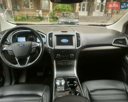 Черный Форд Эдж, объемом двигателя 2 л и пробегом 238 тыс. км за 15900 $, фото 10 на Automoto.ua