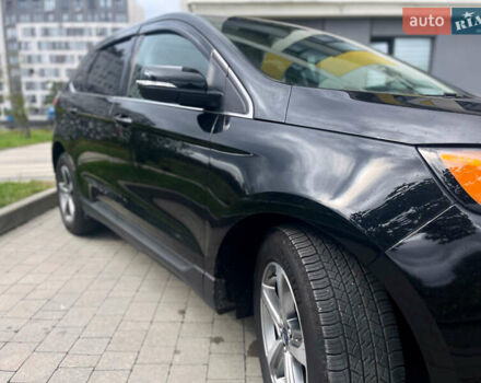 Черный Форд Эдж, объемом двигателя 2 л и пробегом 85 тыс. км за 20700 $, фото 5 на Automoto.ua