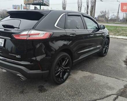 Черный Форд Эдж, объемом двигателя 2 л и пробегом 80 тыс. км за 19999 $, фото 2 на Automoto.ua