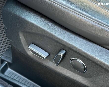 Черный Форд Эдж, объемом двигателя 2 л и пробегом 118 тыс. км за 21990 $, фото 13 на Automoto.ua