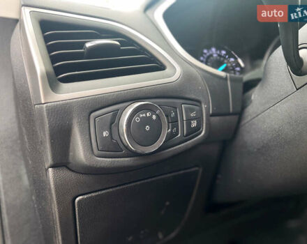 Черный Форд Эдж, объемом двигателя 2 л и пробегом 85 тыс. км за 20700 $, фото 25 на Automoto.ua