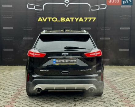 Чорний Форд Едж, об'ємом двигуна 2 л та пробігом 155 тис. км за 17900 $, фото 4 на Automoto.ua