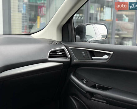 Черный Форд Эдж, объемом двигателя 2 л и пробегом 276 тыс. км за 14000 $, фото 53 на Automoto.ua