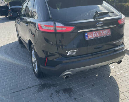 Чорний Форд Едж, об'ємом двигуна 2 л та пробігом 117 тис. км за 23400 $, фото 4 на Automoto.ua