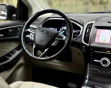 Черный Форд Эдж, объемом двигателя 2 л и пробегом 88 тыс. км за 17000 $, фото 7 на Automoto.ua