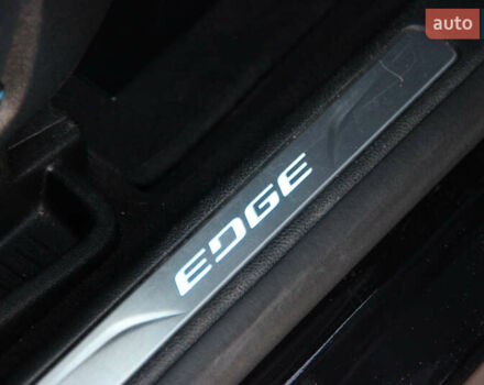 Черный Форд Эдж, объемом двигателя 2 л и пробегом 86 тыс. км за 24900 $, фото 38 на Automoto.ua