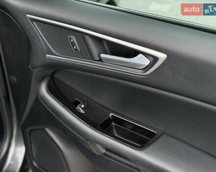 Черный Форд Эдж, объемом двигателя 2 л и пробегом 276 тыс. км за 14300 $, фото 31 на Automoto.ua