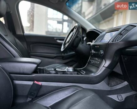 Черный Форд Эдж, объемом двигателя 2 л и пробегом 134 тыс. км за 17900 $, фото 14 на Automoto.ua