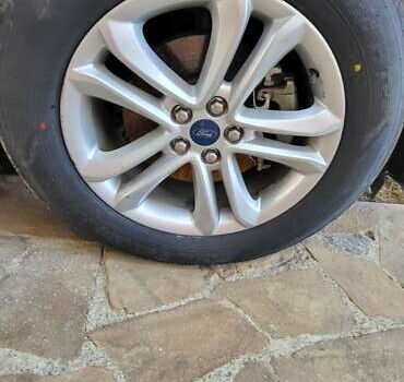 Черный Форд Эдж, объемом двигателя 2 л и пробегом 50 тыс. км за 22700 $, фото 5 на Automoto.ua