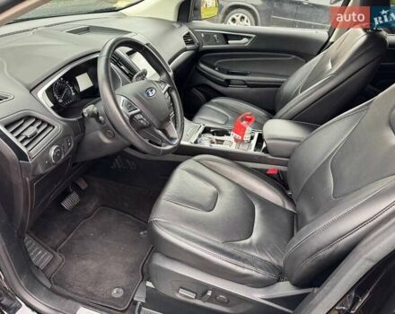 Чорний Форд Едж, об'ємом двигуна 2 л та пробігом 107 тис. км за 18750 $, фото 5 на Automoto.ua