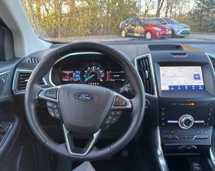 Чорний Форд Едж, об'ємом двигуна 2 л та пробігом 49 тис. км за 13200 $, фото 6 на Automoto.ua