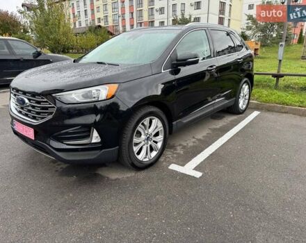 Чорний Форд Едж, об'ємом двигуна 2 л та пробігом 107 тис. км за 18750 $, фото 3 на Automoto.ua