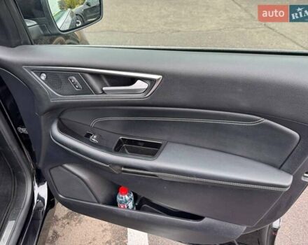 Чорний Форд Едж, об'ємом двигуна 2 л та пробігом 107 тис. км за 18750 $, фото 14 на Automoto.ua