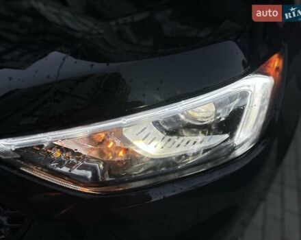 Черный Форд Эдж, объемом двигателя 2 л и пробегом 134 тыс. км за 17900 $, фото 5 на Automoto.ua