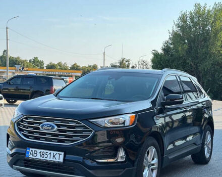 Чорний Форд Едж, об'ємом двигуна 2 л та пробігом 131 тис. км за 19900 $, фото 1 на Automoto.ua
