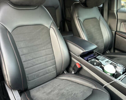 Чорний Форд Едж, об'ємом двигуна 2 л та пробігом 112 тис. км за 23500 $, фото 30 на Automoto.ua