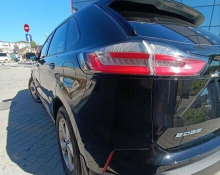 Черный Форд Эдж, объемом двигателя 2 л и пробегом 111 тыс. км за 17000 $, фото 6 на Automoto.ua