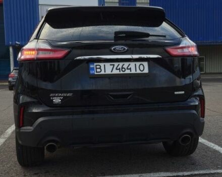 Черный Форд Эдж, объемом двигателя 2 л и пробегом 92 тыс. км за 17850 $, фото 5 на Automoto.ua