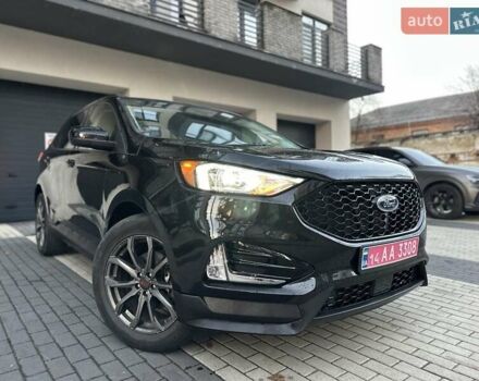 Черный Форд Эдж, объемом двигателя 2 л и пробегом 134 тыс. км за 17900 $, фото 1 на Automoto.ua