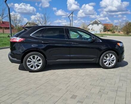 Чорний Форд Едж, об'ємом двигуна 2 л та пробігом 124 тис. км за 21200 $, фото 2 на Automoto.ua