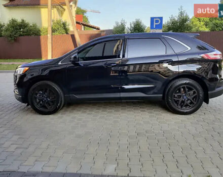 Чорний Форд Едж, об'ємом двигуна 2 л та пробігом 70 тис. км за 17300 $, фото 2 на Automoto.ua