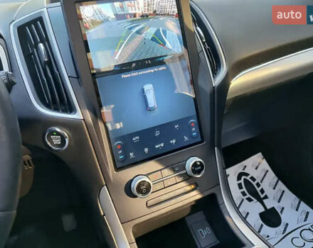 Чорний Форд Едж, об'ємом двигуна 2 л та пробігом 70 тис. км за 17300 $, фото 16 на Automoto.ua