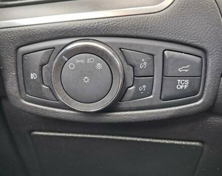 Чорний Форд Едж, об'ємом двигуна 2 л та пробігом 124 тис. км за 21200 $, фото 19 на Automoto.ua