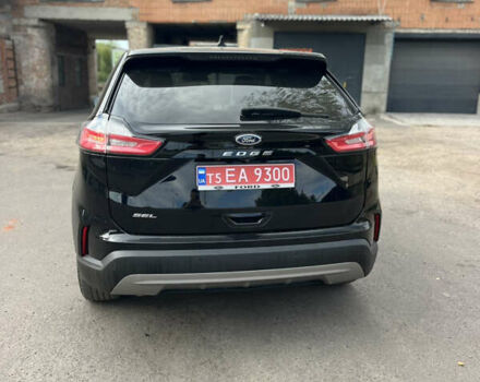 Черный Форд Эдж, объемом двигателя 2 л и пробегом 174 тыс. км за 17300 $, фото 3 на Automoto.ua