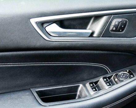 Черный Форд Эдж, объемом двигателя 2 л и пробегом 26 тыс. км за 12500 $, фото 14 на Automoto.ua