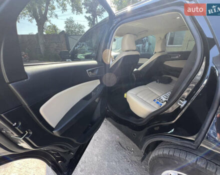 Черный Форд Эдж, объемом двигателя 2 л и пробегом 42 тыс. км за 22000 $, фото 24 на Automoto.ua