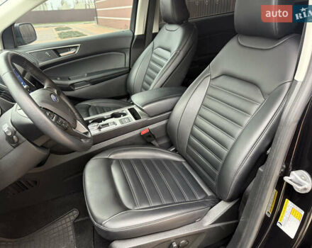 Чорний Форд Едж, об'ємом двигуна 2 л та пробігом 61 тис. км за 21950 $, фото 15 на Automoto.ua