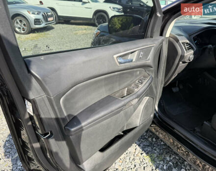 Черный Форд Эдж, объемом двигателя 2 л и пробегом 62 тыс. км за 22900 $, фото 18 на Automoto.ua