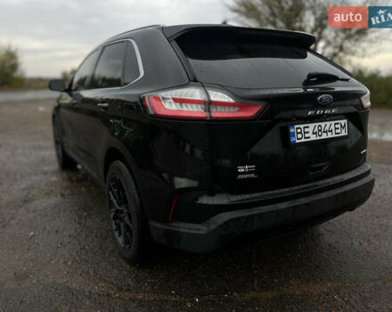 Черный Форд Эдж, объемом двигателя 2 л и пробегом 42 тыс. км за 22000 $, фото 1 на Automoto.ua