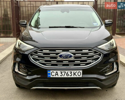 Чорний Форд Едж, об'ємом двигуна 2 л та пробігом 61 тис. км за 21950 $, фото 1 на Automoto.ua